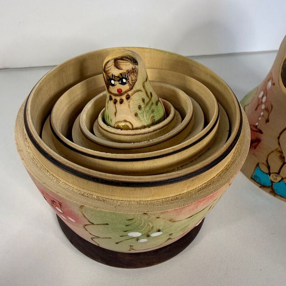 Vintage Hand-Painted Russian Matryoshka Nesting Dolls - 5-Piece Floral Set - Picture 7 of 9